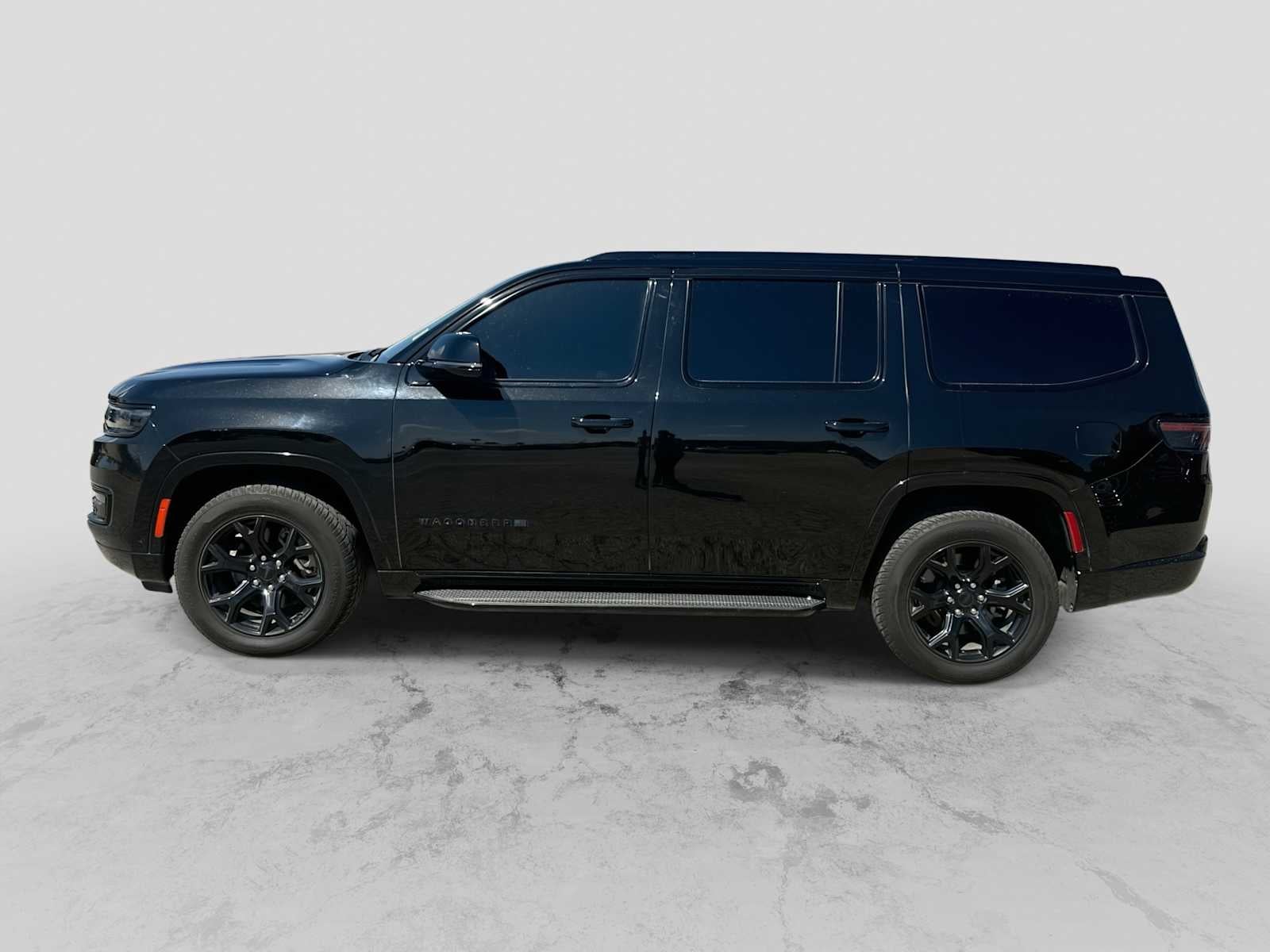 2023 Jeep Wagoneer — detail view